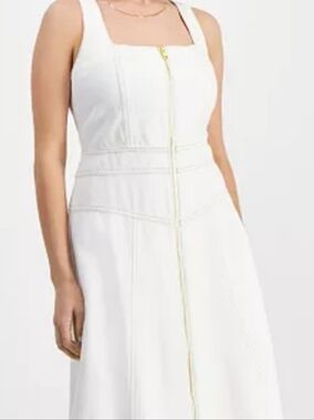 I.N.C. International Concepts White A-Line Denim Skirt with Front Zip - Size S